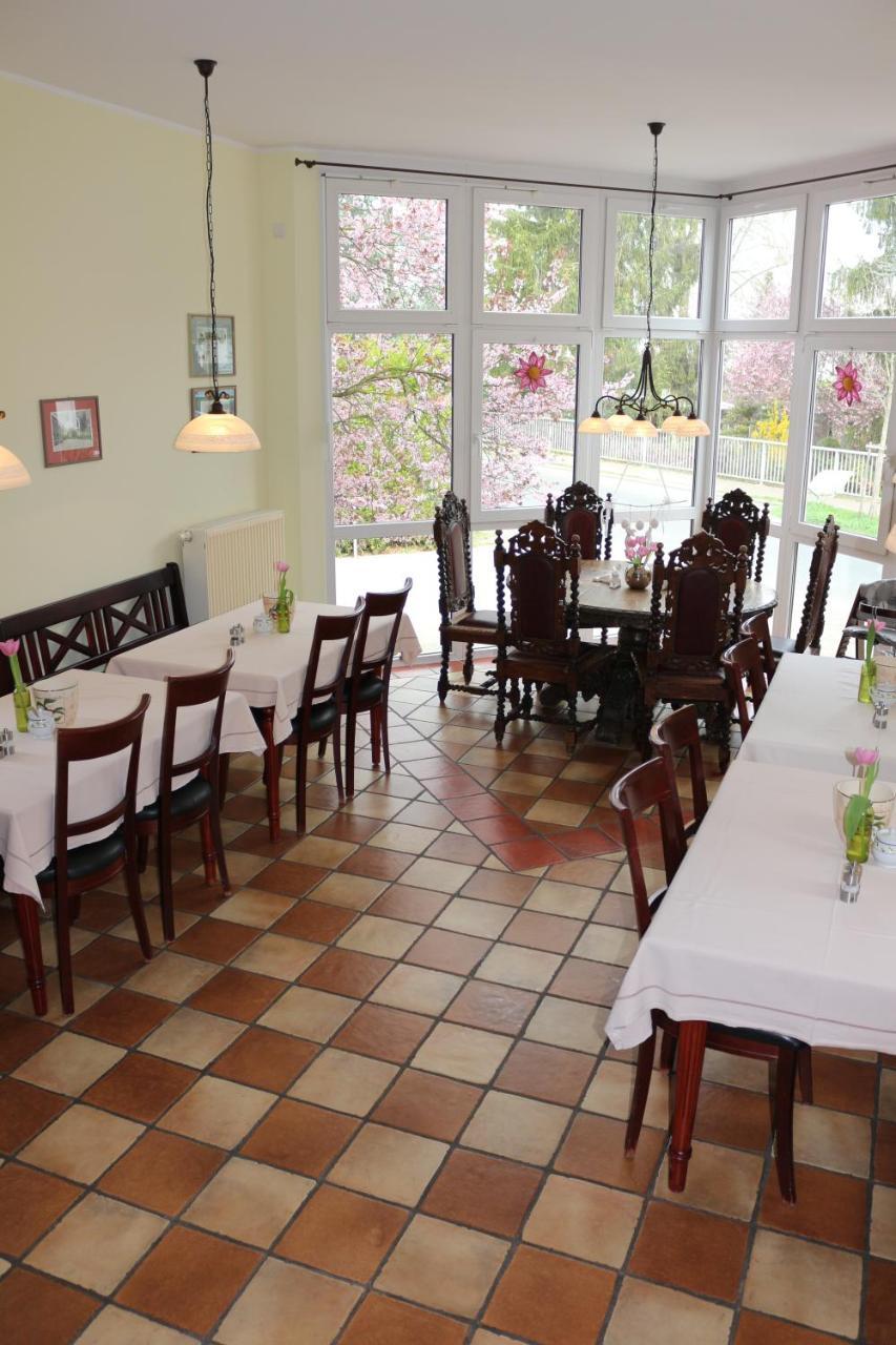 Gaestehaus Kirschgarten Bodenheim Esterno foto